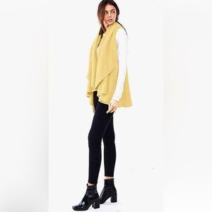 Warm cozy oversized vest One Size